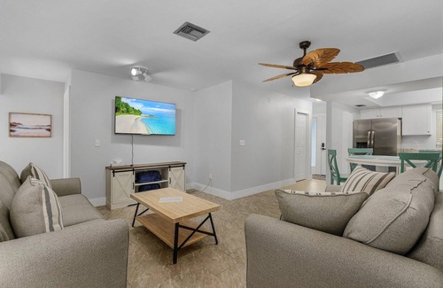 Matlacha Isles-Matlacha Shores Condo | 8 Person 3-Bedroom Condo with Private Patio - Mermaid - Welcome to our newly renovated, luxurious and spacious three-bedroom condo!