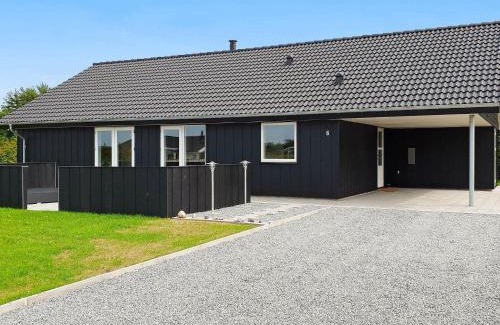 Skovmose House | 8 person holiday home in Sydals
