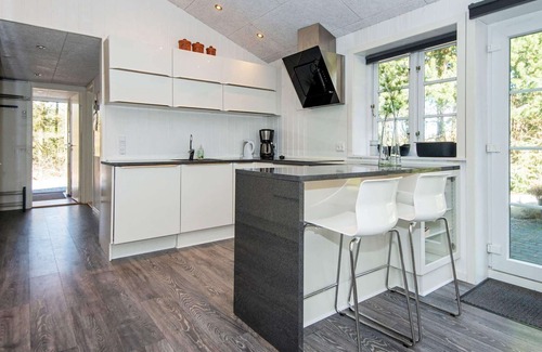 Lodbjerg Hede House | 8 person holiday home in Ringkøbing