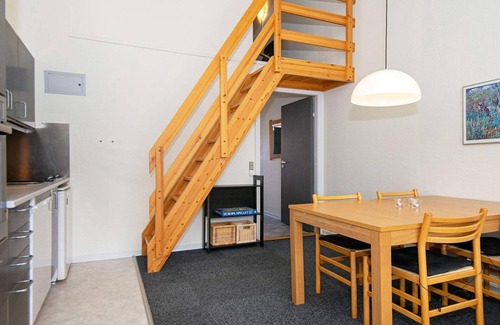 Sondervig Apartment | 8 person holiday home on a holiday park