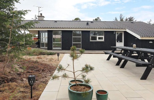 Sønder Vorupør House | 8 person holiday home in Thisted