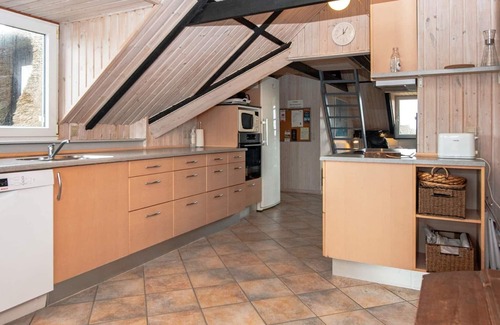 Nørre Lyngvig House | 8 person holiday home in Ringkøbing