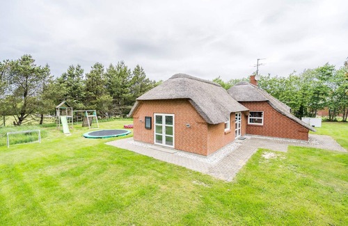 Blavand House | 8 person holiday home in Blåvand