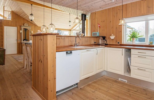 Fjellerup Strand House | 8 person holiday home in Glesborg