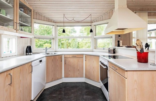 Hasmark Strand House | 8 person holiday home in Otterup