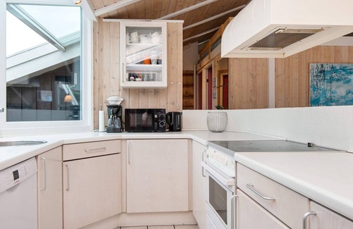 Grønhøj House | 8 person holiday home in Løkken