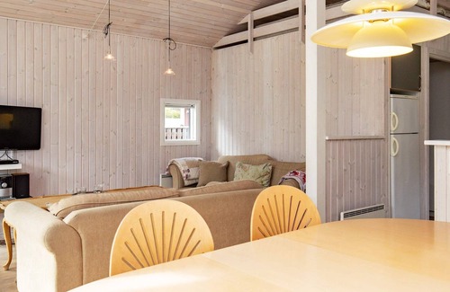 Frørup House | 8 person holiday home in Frørup-By Traum