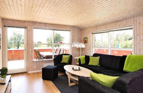 Lonstrup House | 8 person holiday home in Hjørring-By Traum