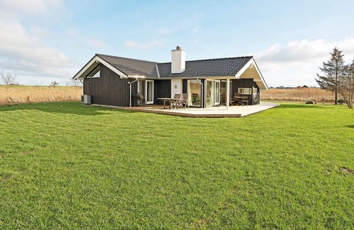 Rodby House | 8 person holiday home in Rødby