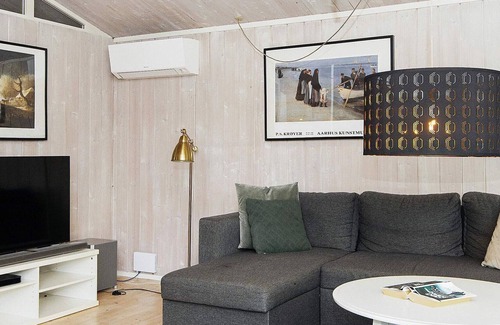 Ronde House | 8 person holiday home in Rønde