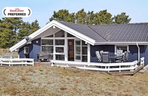 Rindby Strand House | 8 person holiday home in Fanø-By Traum