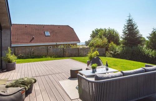 Hejlsminde Strand House | 8 person holiday home in Hejls-By Traum