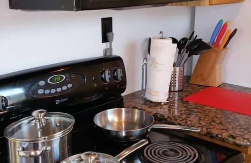 Downtown Klamath Falls House | 80+Day Stay⭐Cute Smarthouse By Hospital Keurig WiFi WD Near Lake Golf