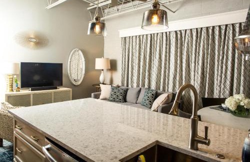 Downtown Asheville Apartment | 80 Lex 203 Eclectic Industrial Apt