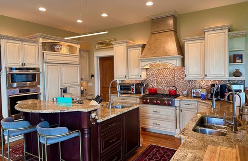 Old Fort House | 8000sf Luxurious Estate with Majestic Mountain Views Black Mountain/Asheville