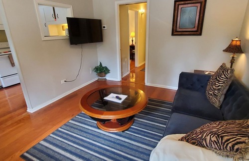 West Monroe Apartment | 803A for work or short stays