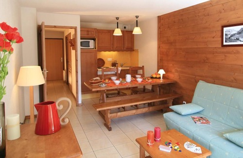 Plan Peisey Apartment | 80m from ski slopes, fitness, swimming pool, terrace, balcony, tv, ski locker, 32-34m²