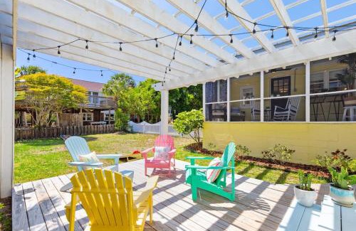 Folly Beach House | 817 E Ashely Ave Pleasant Breeze