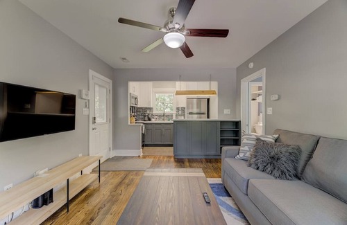 Old Shandon House | 818 Queen St · Relaxing Cozy Apartment in Downtown Cola