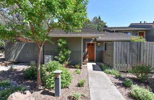 Napa Apartment | 824 Oak Creek at Silverado condo