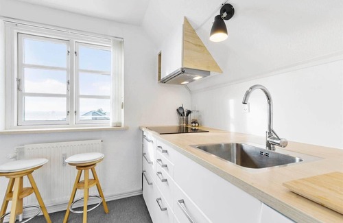 Vibæk Strand House | 8409 Ebeltoft - Mimosavej 1 1. sal