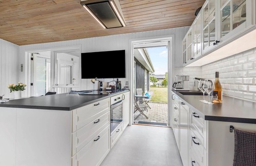 Vibæk Strand House | 84247 Ebeltoft - Skovmårvej 13