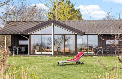 Skodshoved House | 8451 Knebel - Fyrrevej 9
