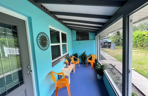 Vero Beach Apartment | 875 Oasis #4 Location!