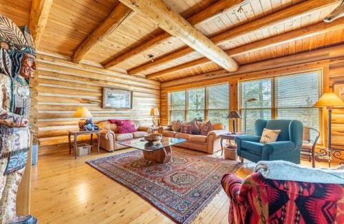 Keystone House | 88 Potentilla Lane by Summit Country Mountain Retreats