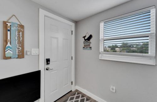 Tampa Apartment | 8820 Rocky Creek Drive, Unit A