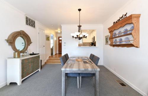 Napa Apartment | 888 Oak Creek at Silverado condo