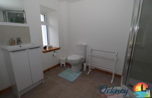 Kirkwall House | 89 Victoria Street, Kirkwall, Orkney - OR00066F