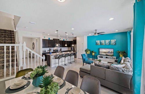 Four Corners Cottage | 8918 Sydney Avenue