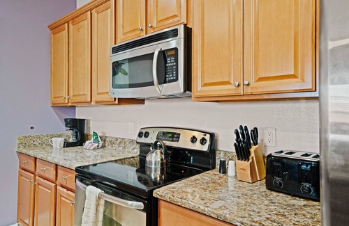 West Kissimmee Cottage | 8929 Candy Palm Road
