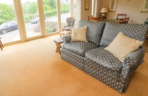 Ingleton House | 9 BRIDGE MEWS, family friendly, character holiday cottage in Ingleton
