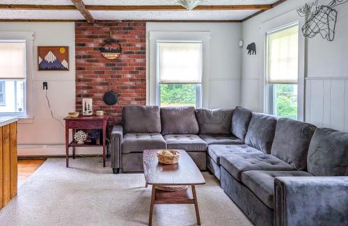 Bethlehem House | 9 Mi to Franconia Notch State Park Cozy Cottage