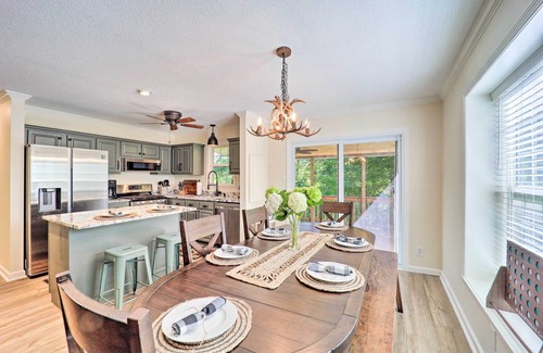 Newland House | 9 Mi to Sugar Mountain: Newland Cabin w/Fire Pit!