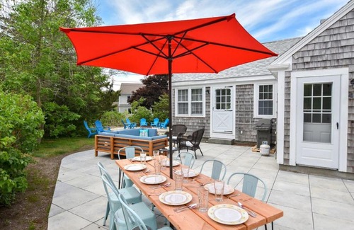 South Chatham House | 9-Min Walk to Water Fire Pit