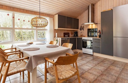 Aalbaek House | 9 person holiday home in Ålbæk