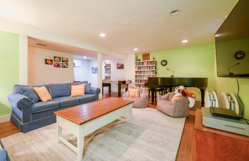 East Harwich House | 9 Reliance Way Harwich Cape Cod- -Norma's Cape Escape