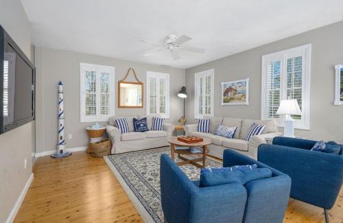 Bass River House | 9 Wilfin Road South Yarmouth Cape Cod - Four Shore