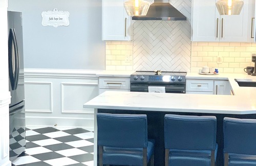 Greenville - Spartanburg House | 90 day stay only 2Br 1.5ba downtown