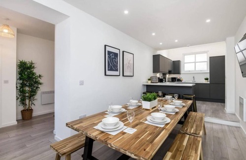 Georgian Quarter House | 91 Roscoe by Elite