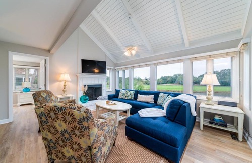 Sealoft Villas House | 934 Sealoft Villa