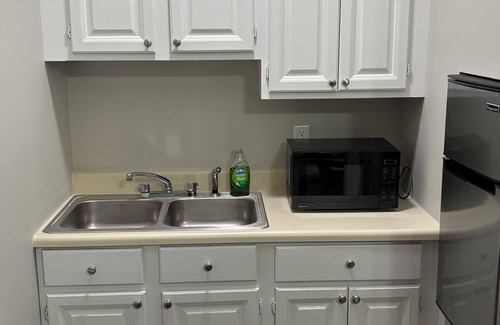 West Ashley House | 95% Remodeled Bedroom Efficiency Suite - 30 Night Minimum