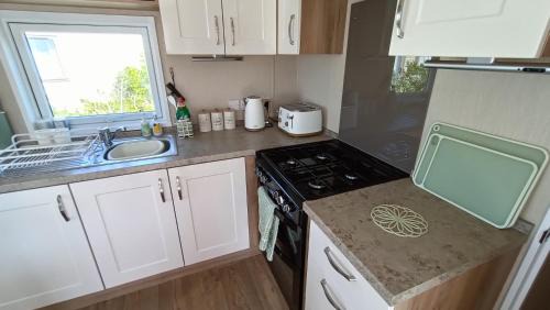 Millom Ski Chalet | 95C Sunset View Port Haverigg Marina Village