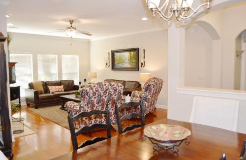 Hot Springs Village House | 98 San Sebastian Way