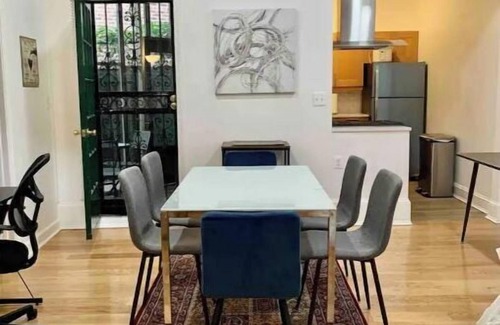 Reed-Cooke House | 98-Walk Score in the ❤️ of Beautiful Adams Morgan