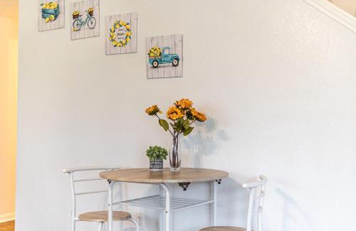 West San Antonio Apartment | 9850 Spacious Family Retreat Near Lackland AFB