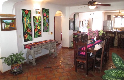 Emiliano Zapata Condo | 99 SALE PRICE BESTLOCATION on thebeachVeryPopularVISTAdelSOL802 ZONAROMNTICA